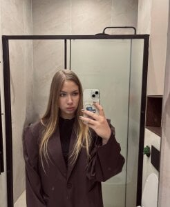 DelilaRicIeyPublic Bild 2