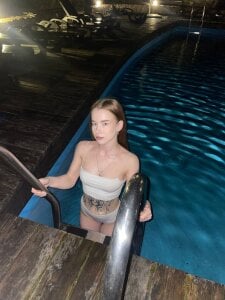 Nicole_Vasquez Public Immagine  9