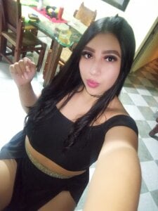 ambarcollins01 Public Pic