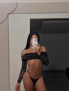 Public de Anaasoofia  2 Imagens