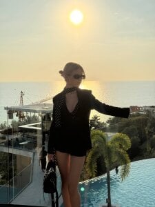 meow meow de Slay_Swag  3 Imagens