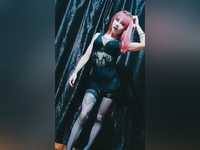 AngelicaLaurs Public Pic