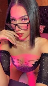 valen_gill Public Pic 4