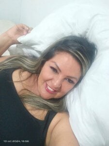tutu_milf Public Pic 3