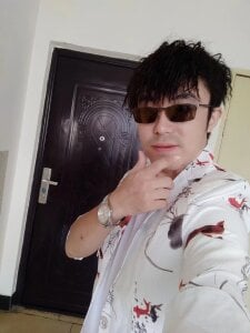 Mature-woman-and-boy Public Pic 8