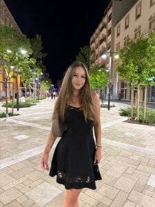 LindsayBlackshire Public Pic 5