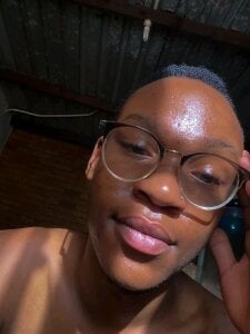 Riaanxxx: Home🫦🔞 ( 3 фото)