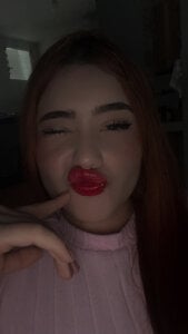 New post 🥰💞 de Ashly_cutee  2 Imagens