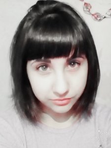 HollyStar Public Pic 2