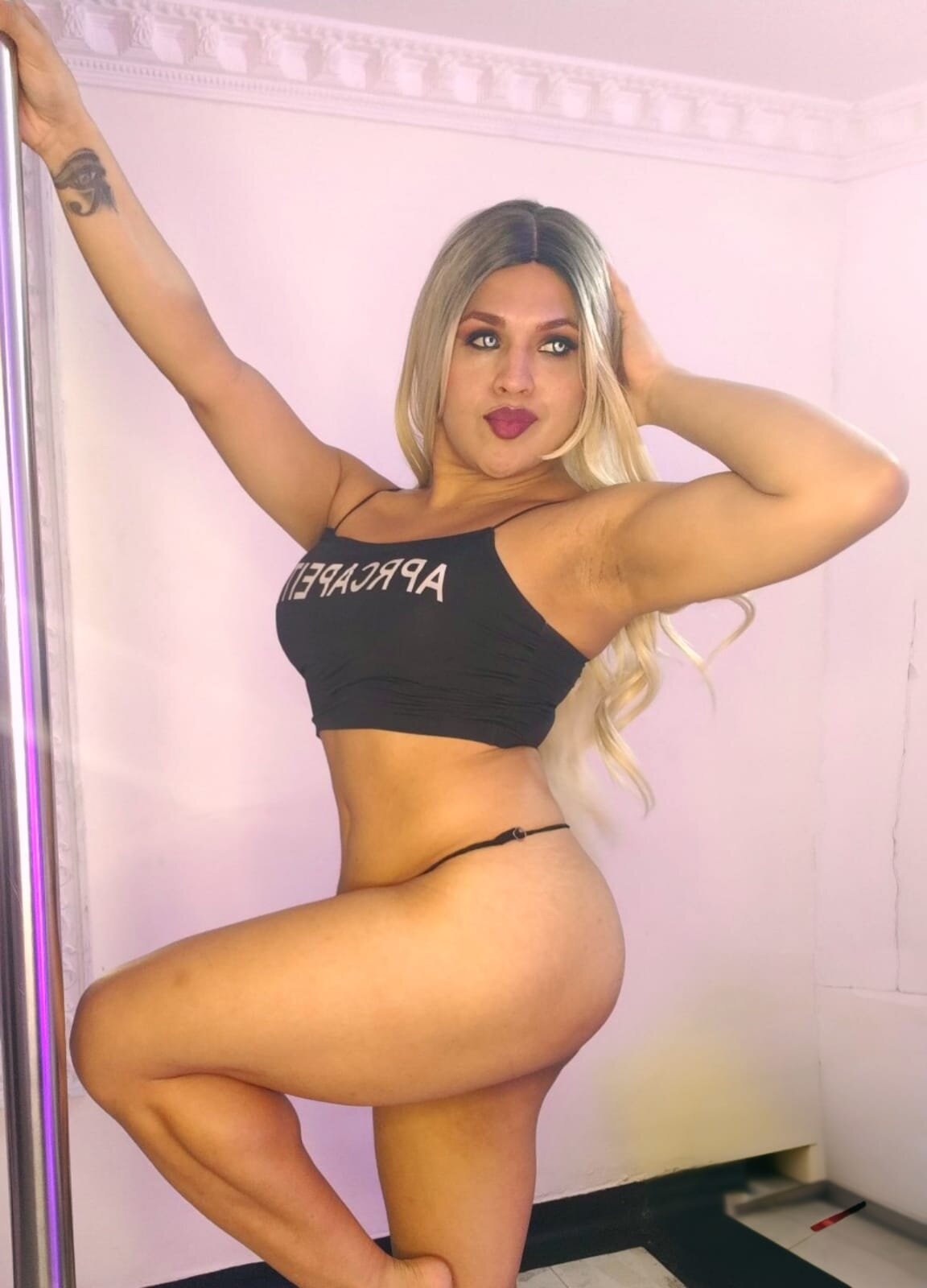 Foto em tendência de kimCosseyy 6742