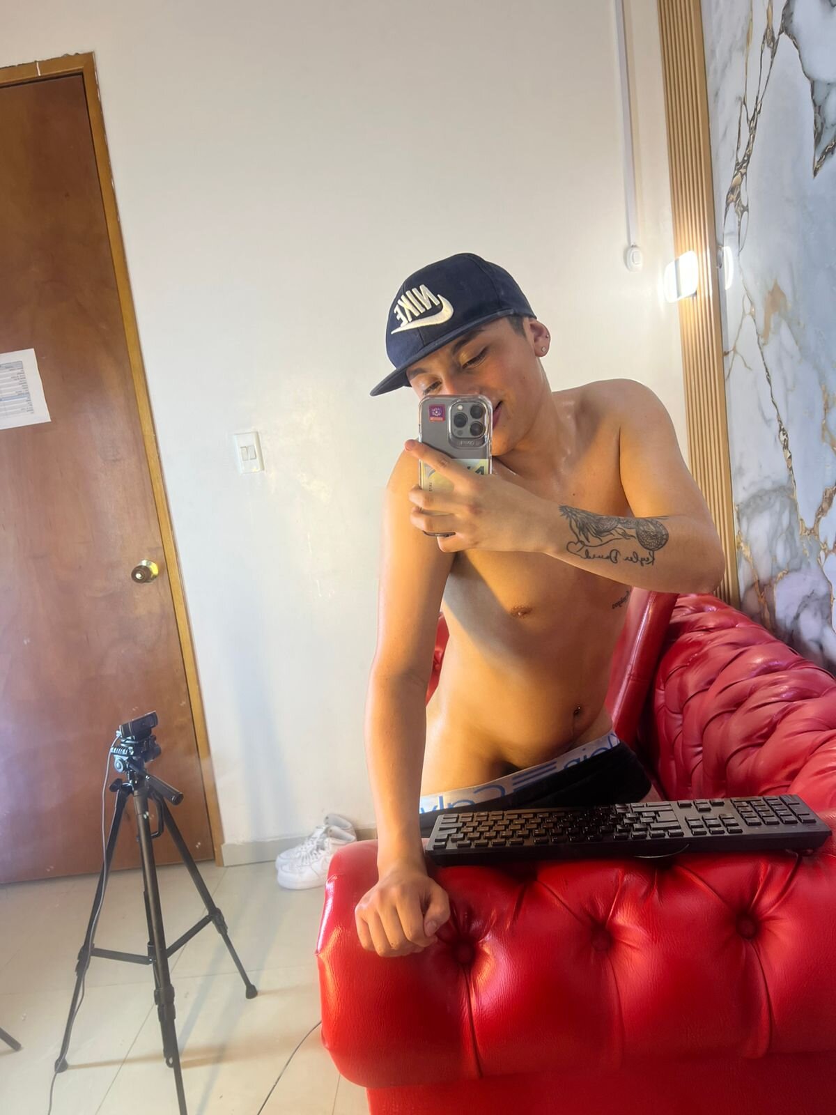 Matteo_Hun Poză populară 2687