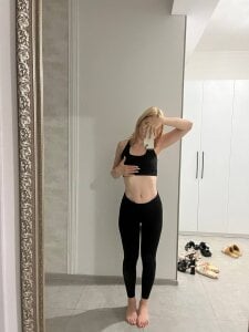 MiaBanger Public Photo 8