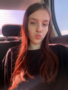 Elira_Breeze Velvet Study Breaks Pic