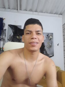 andres_sant SEXY HOT Pic 7