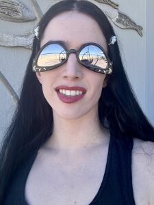 sleek_elf Public Pic 3