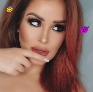 Lari_Stella Public 사진