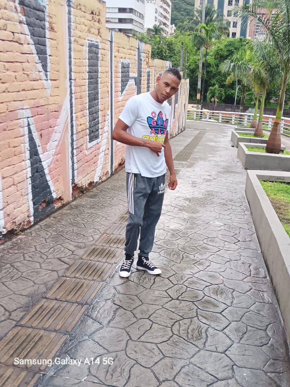 Jax_Thunder Trendaava kuva 3990