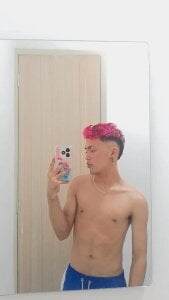 VERY_HOT_GUYS Antho Change of look 🙈 Pic 2