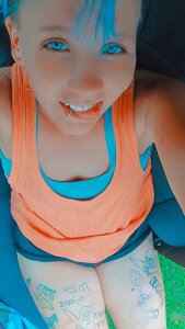 Sexystonermom Public Pic 2