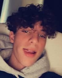 saksham2508のMy dumbの枚の写真