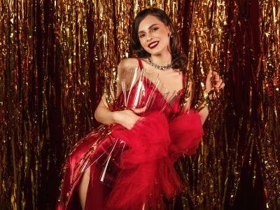 GIGI_DAVS red girl Pic 5