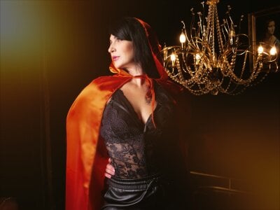 Moon_Veloure1 Naughty Witching Hour Pic 2