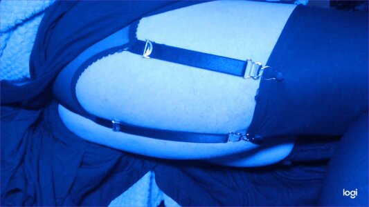 Zdjęcia sextoynow Posing:  5