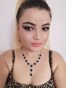 Perfect_Goddess69 kinky face  8টি ছবি