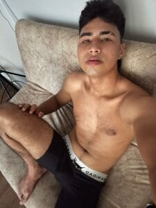 Simon_Pernia a little of me Pic 9