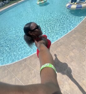 Maddyjohnsonn kullanıcısının Honey girl 🍯❤️ albümü -  3 fotoğraf