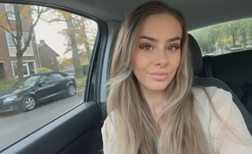 yoursexbabe_10 Public Kuva 8