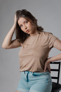 Brunetthe Public Pic 5