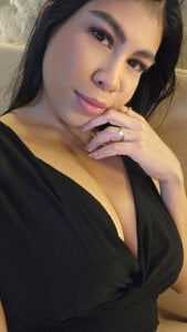 Alana_Kim BLack Dress Pic 4