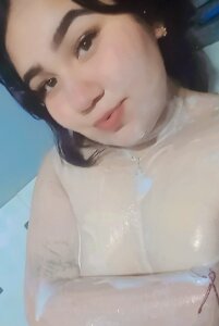 Rachel_sweety1 would you bathe with me? . fénykép