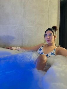 Wet_throat Public  3. fénykép