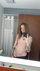 Jack_off_Butler Public Pic 3