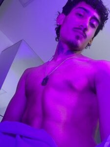 Mr_Strike 🙂‍↕️ Pic 6