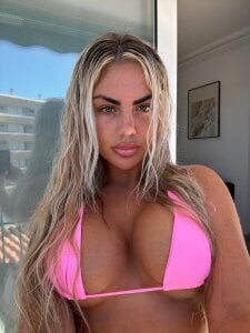 ArabellaAngelll Public Pic 8