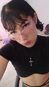 christina_vamp1 😏 A beautiful face that makes you fall without a single word. Pic