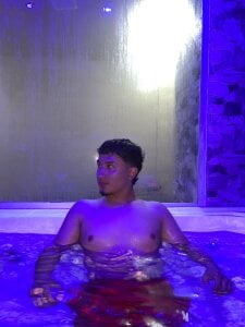 kyro_estradaPublic Bild