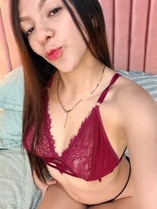 I’m AnnyRoss, your new temptation 🔥😇✨ de AnnyRoss_4  4 photos