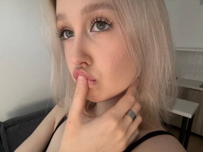 A litlle pics of me od alicewonderyou  3 snímek