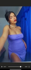 Nina_Kerry Kisses Pic 5