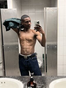 The_black1 Hello ! Pic 2