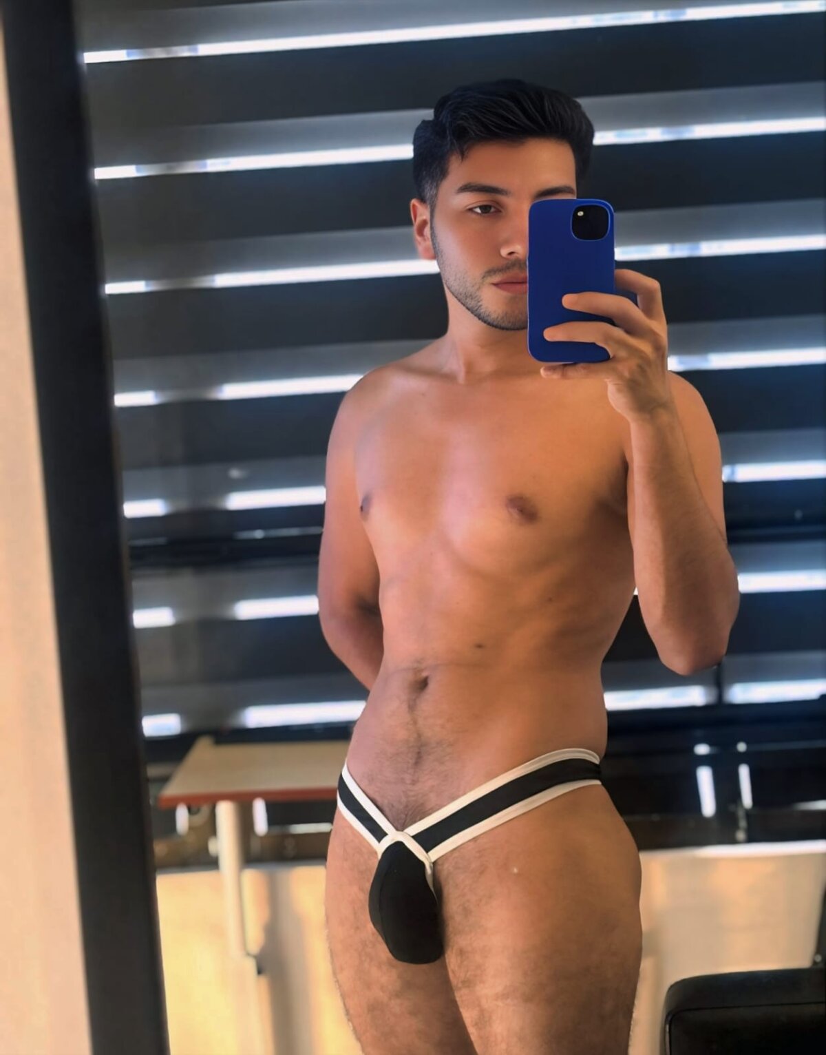 Max_Hornye Populært bilde 4800