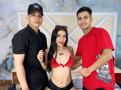 Innocent_Looks Public Kuva 2