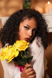 reshi_hevss ✨Don't be fooled by my sweet face, I'm much more than that✨ Poză 3