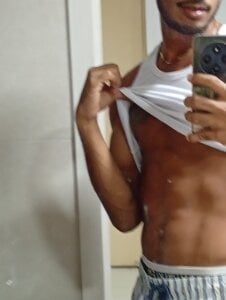 AlexthePervert_xxx natural body Pic 3