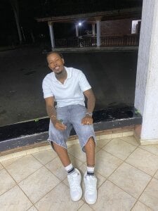 CHEVI_BROWN20CMSexy Latin Ebonny Man Bild 3