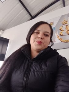 Casandra_Rivas Public Gambar